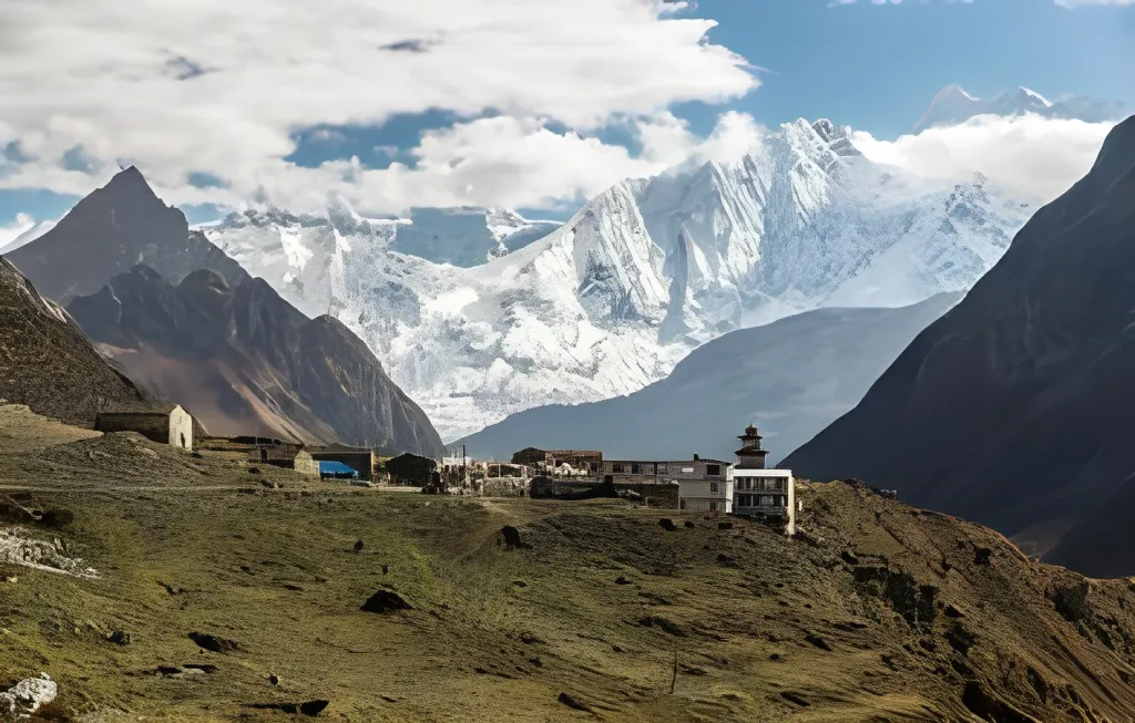 Views from Samdo, during Manaslu Circuit Trek, clicked by North Nepal Trek.
